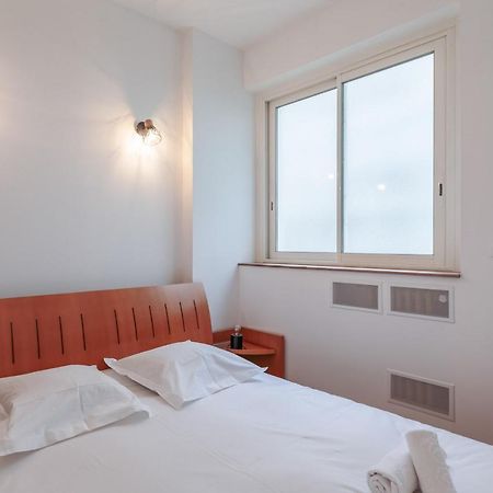 Nice 3 Stars Flat In La Rochelle - Welkeys Exterior photo